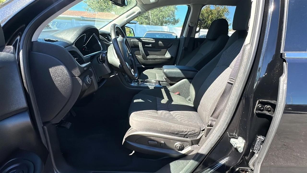 Chevrolet Traverse  2016
