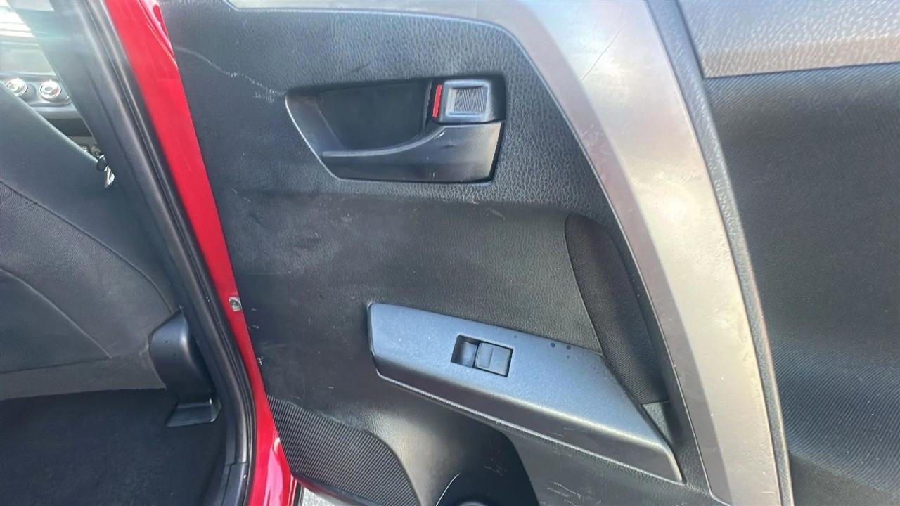 Toyota RAV4  2017
