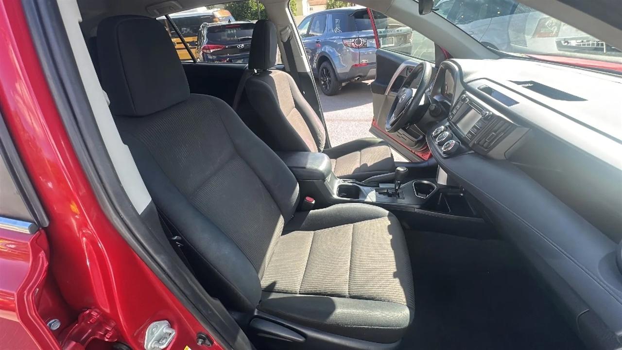 Toyota RAV4  2017