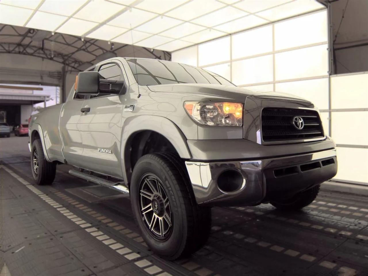 Toyota Tundra  2007