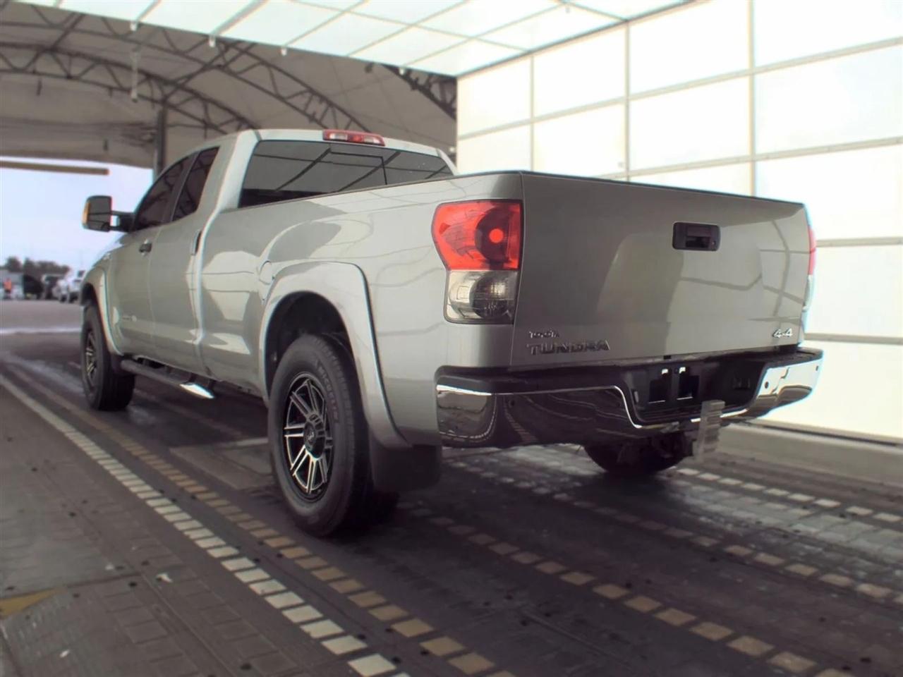 Toyota Tundra  2007