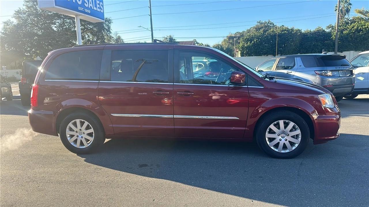 Chrysler Town & Country  2016
