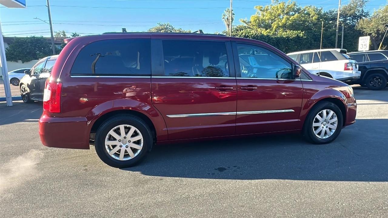 Chrysler Town & Country  2016