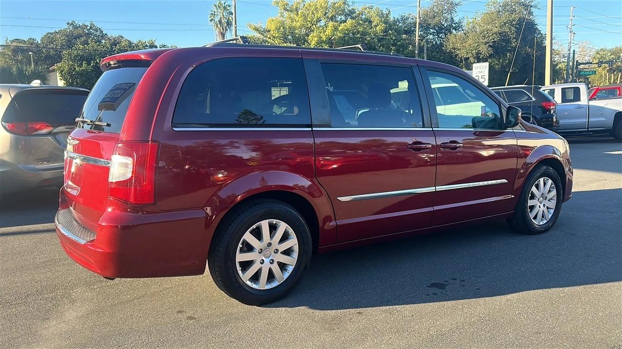 Chrysler Town & Country  2016