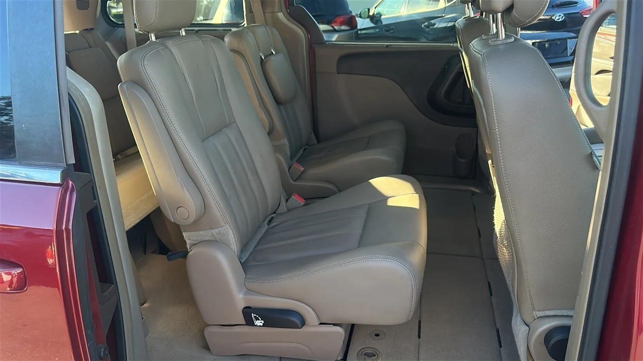 Chrysler Town & Country  2016
