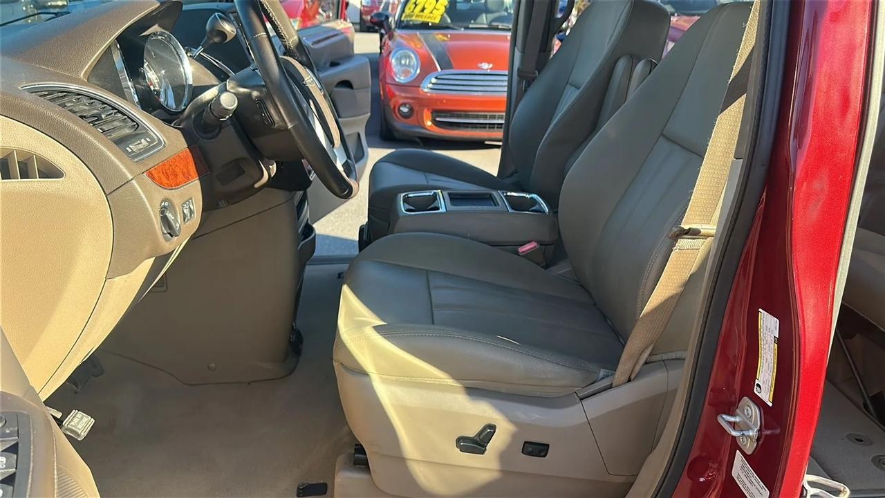 Chrysler Town & Country  2016