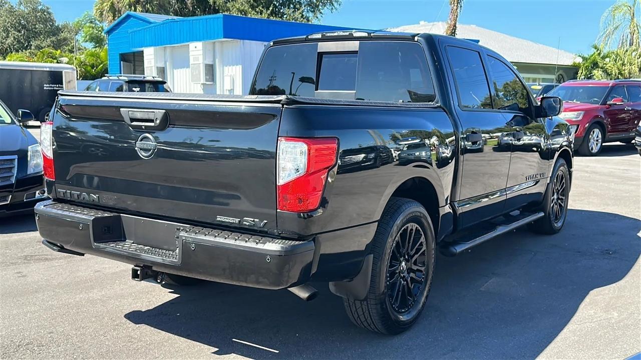 Nissan Titan  2019