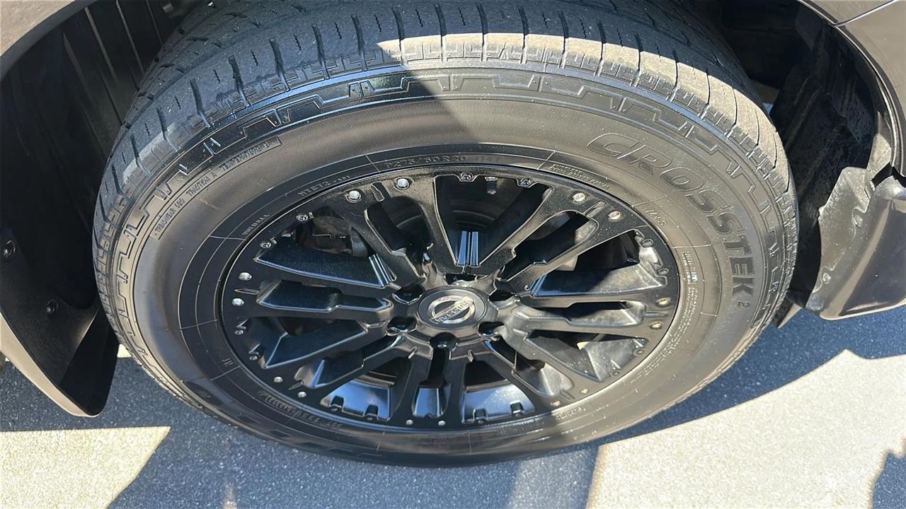 Nissan Titan  2019
