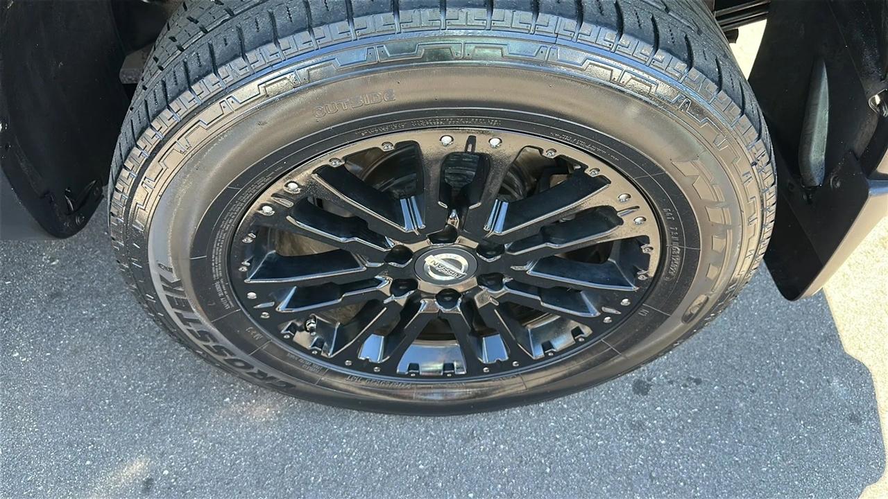 Nissan Titan  2019