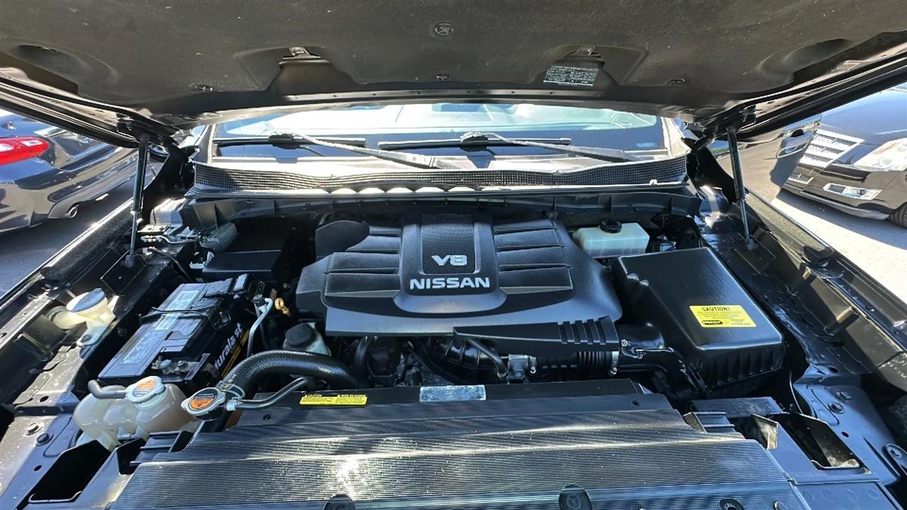 Nissan Titan  2019