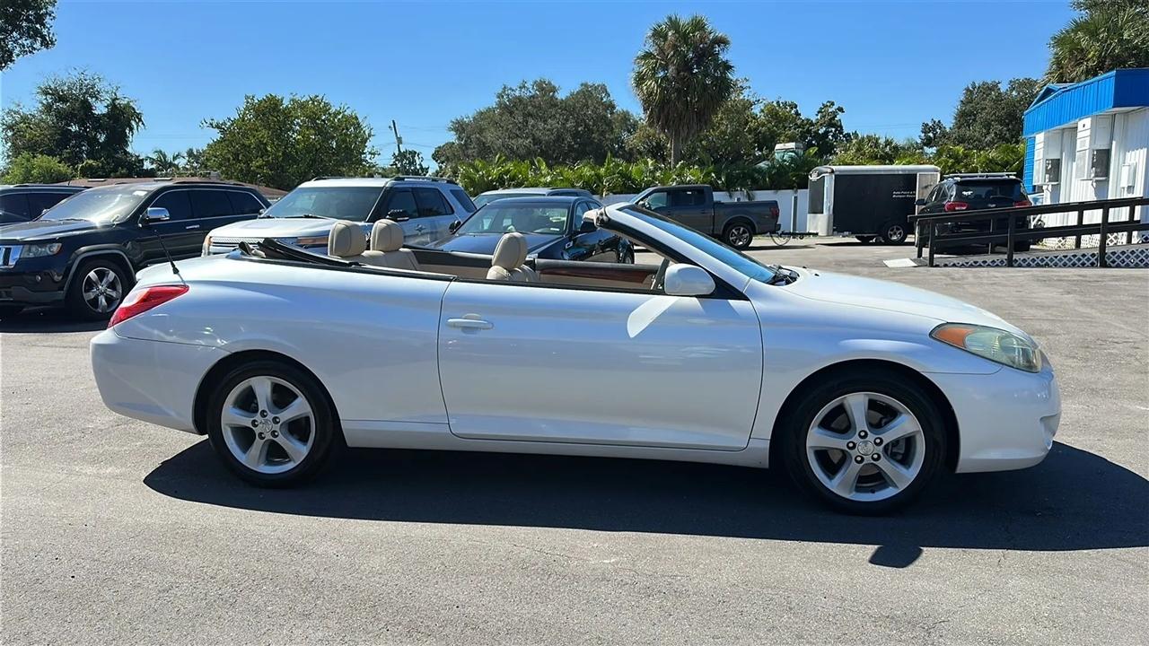 Toyota Camry Solara  2006