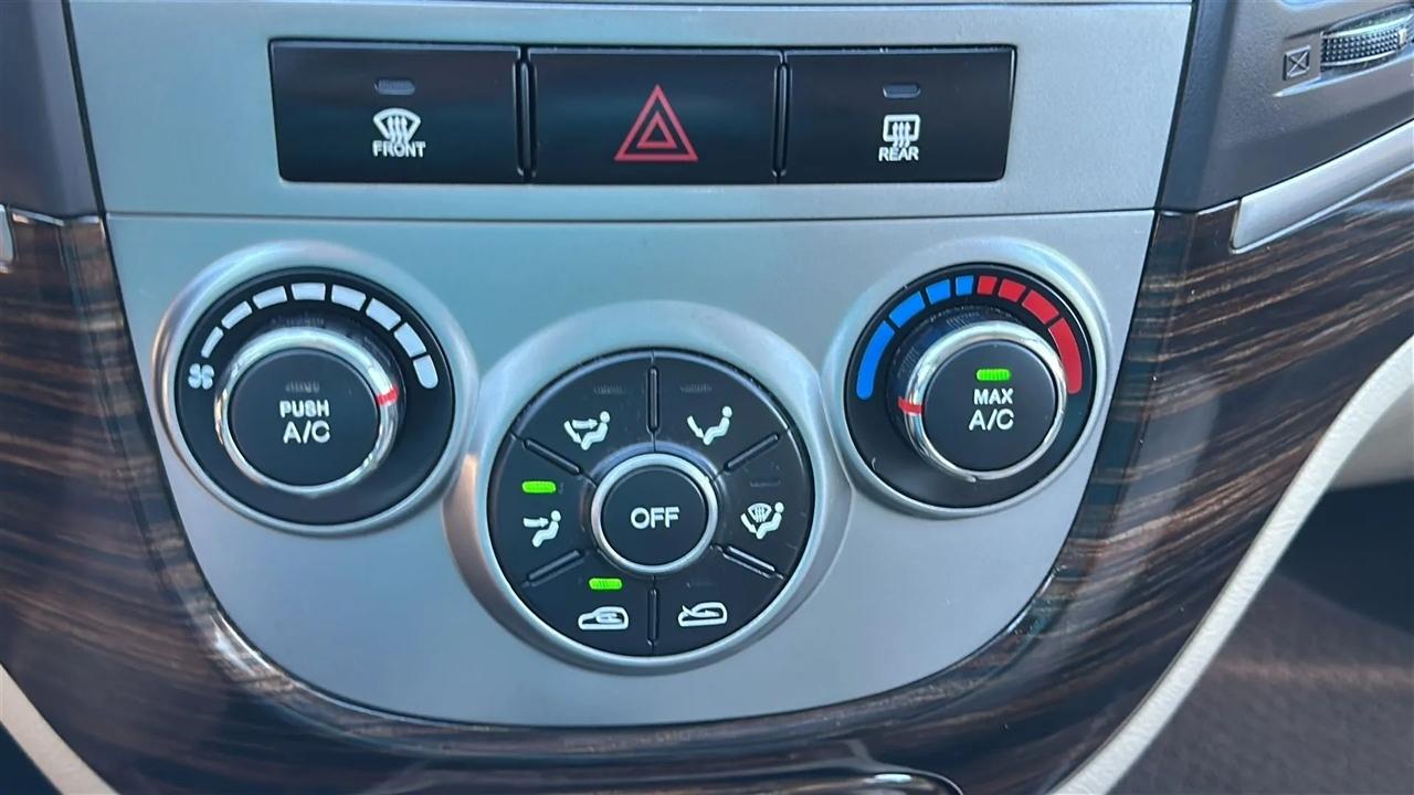Hyundai Santa Fe  2010