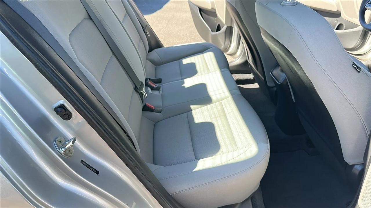 Hyundai Elantra  2018