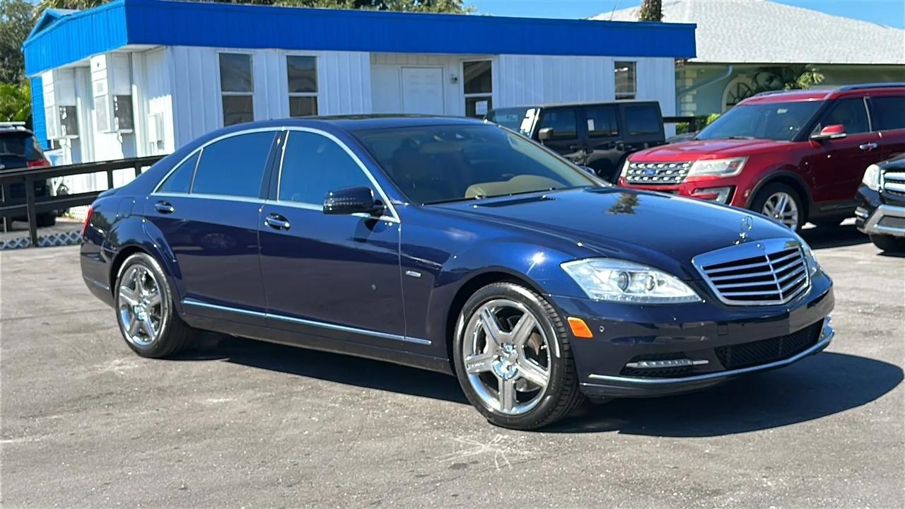 Mercedes-Benz S-Class  2012