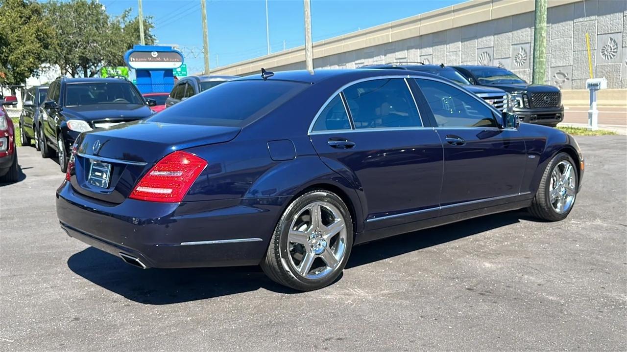 Mercedes-Benz S-Class  2012