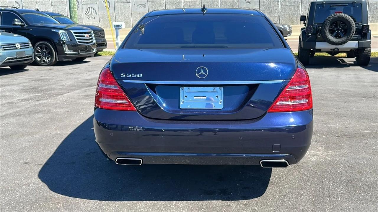 Mercedes-Benz S-Class  2012