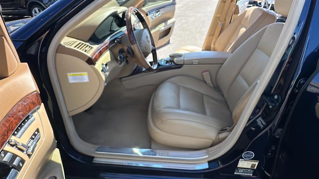 Mercedes-Benz S-Class  2012