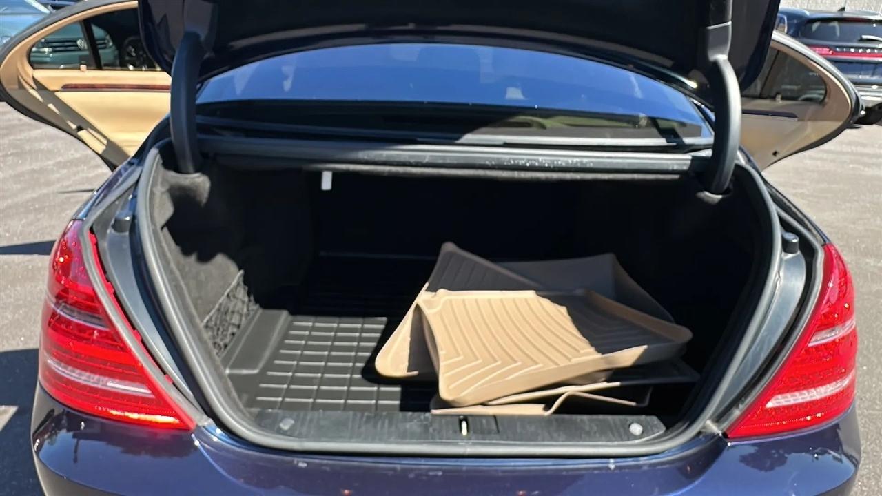 Mercedes-Benz S-Class  2012