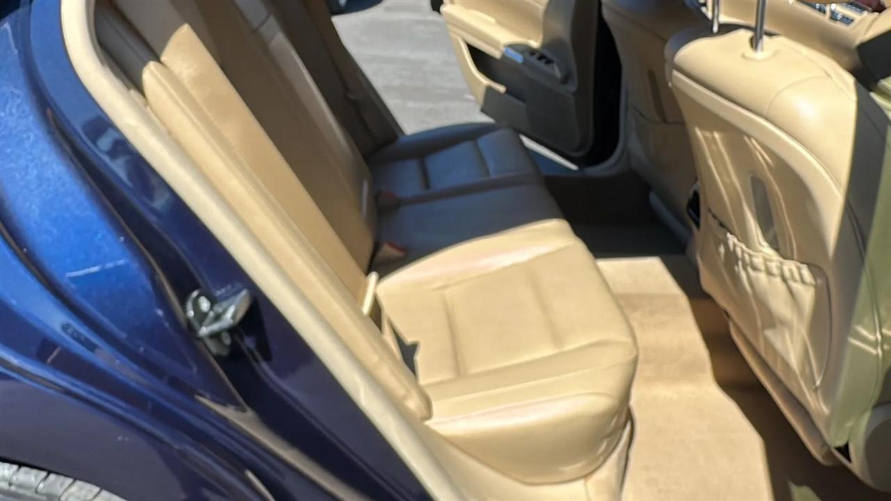 Mercedes-Benz S-Class  2012