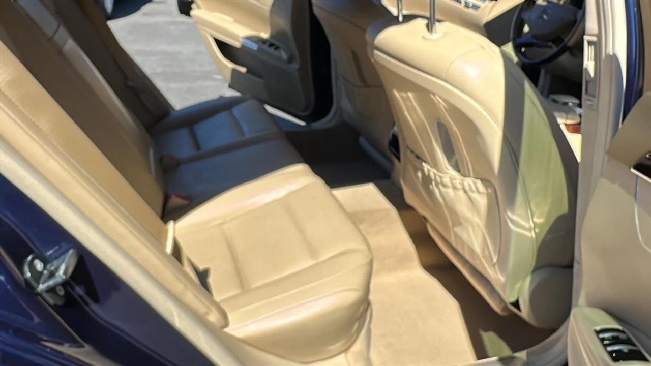 Mercedes-Benz S-Class  2012