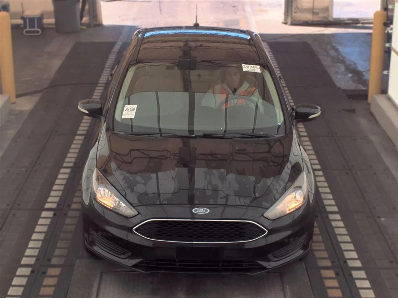 Ford Focus  2015