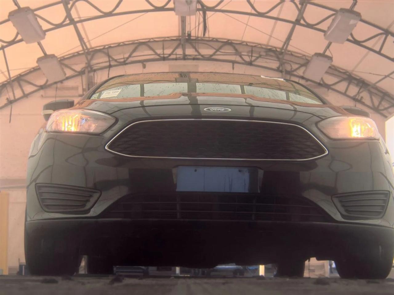 Ford Focus  2015