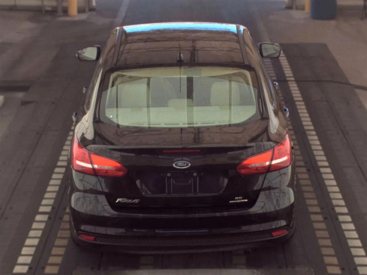 Ford Focus  2015