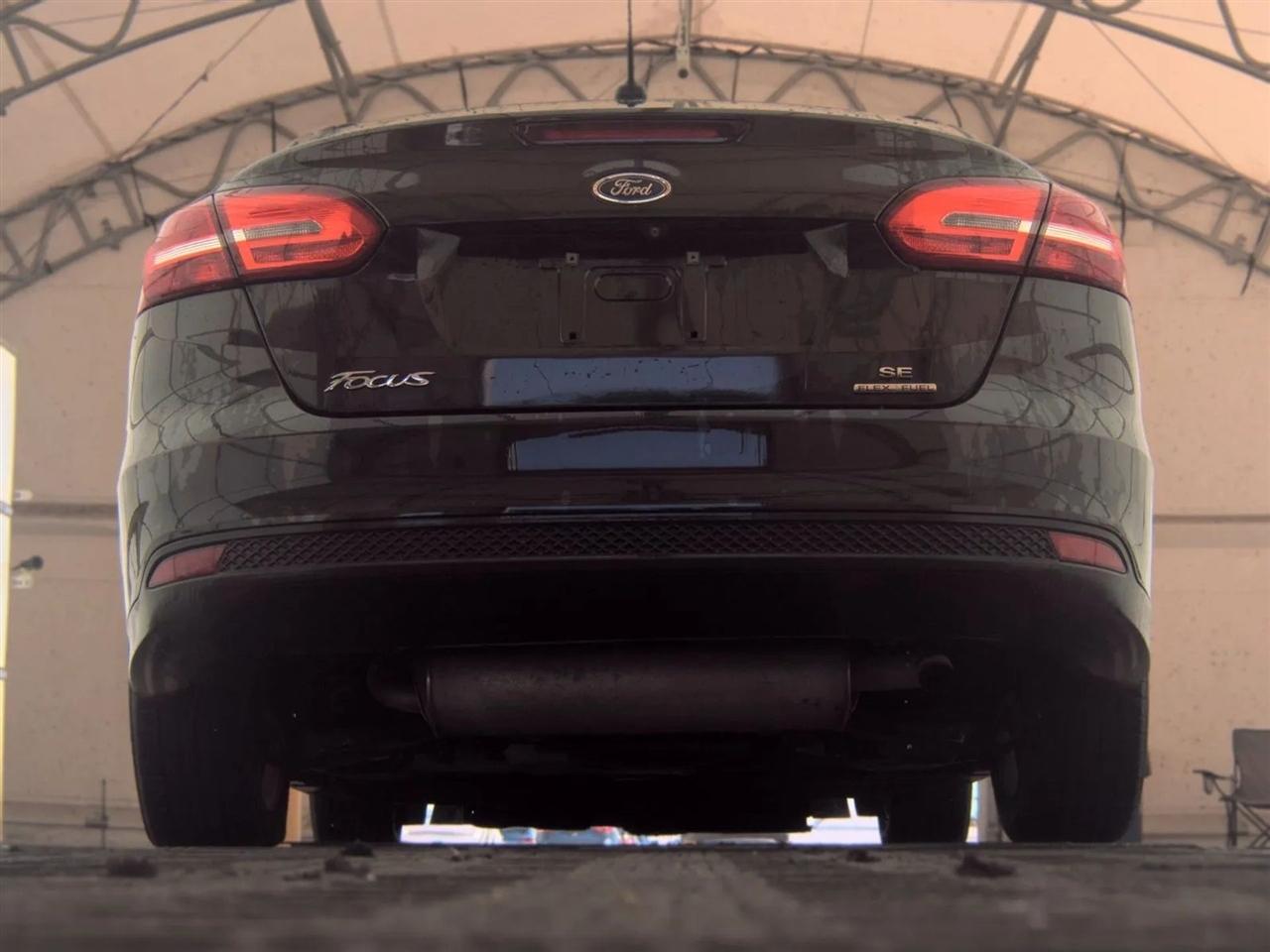 Ford Focus  2015
