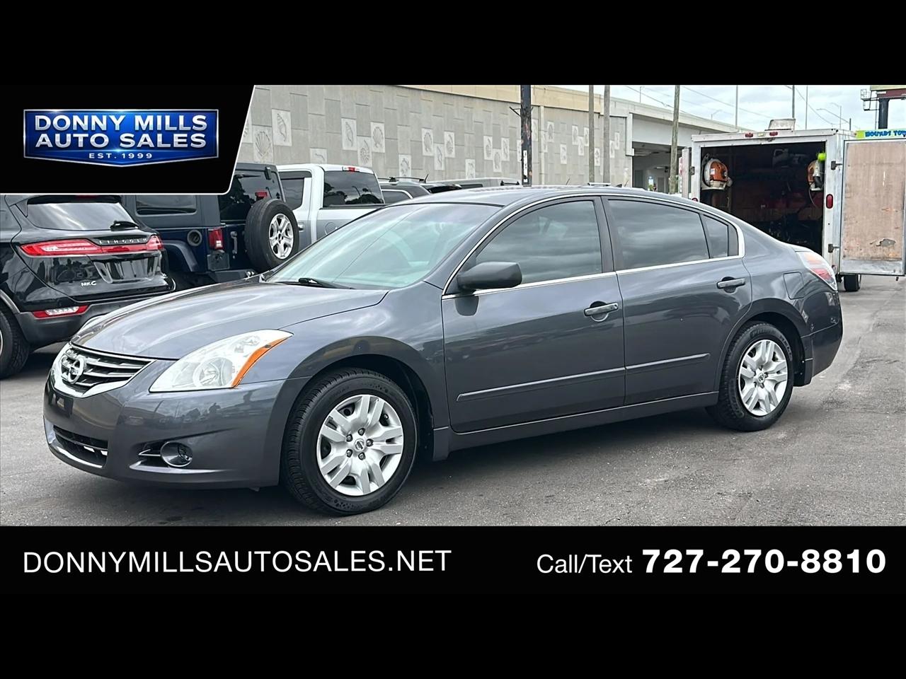 Nissan Altima  2012