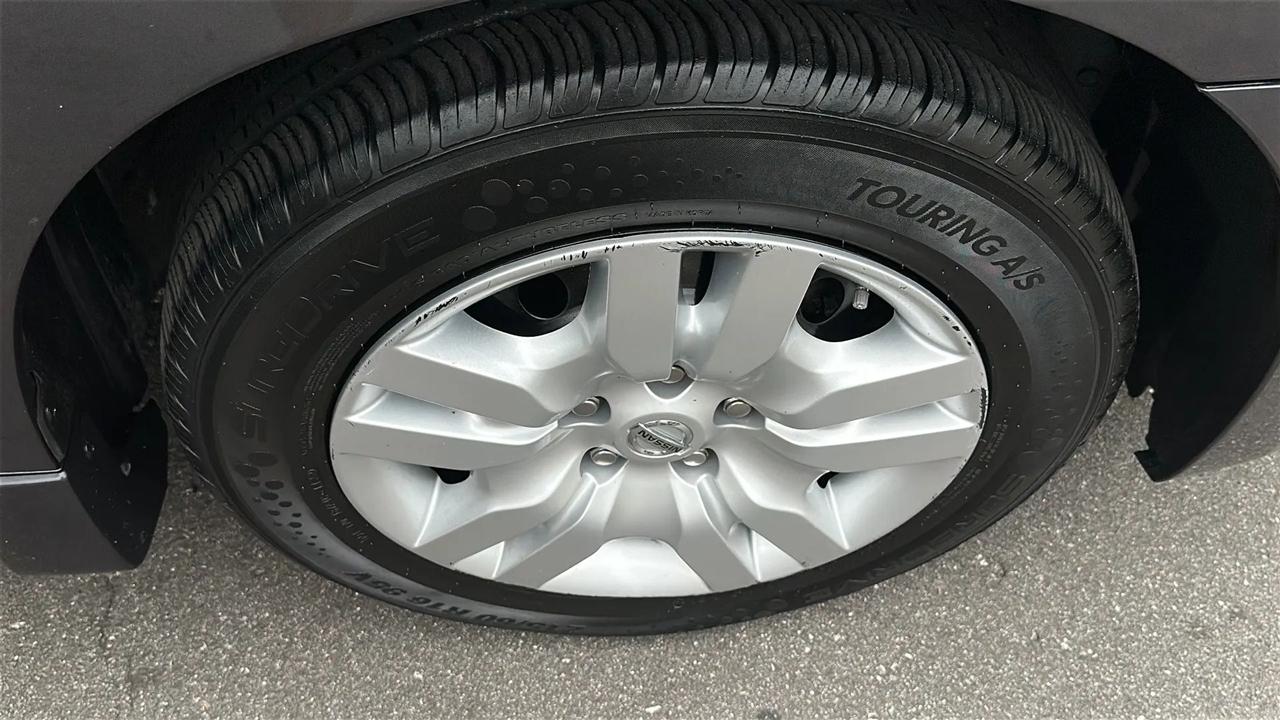 Nissan Altima  2012