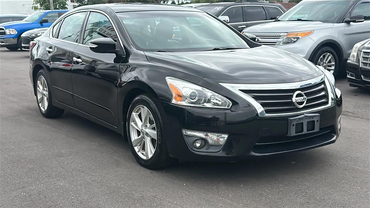 Nissan Altima  2013