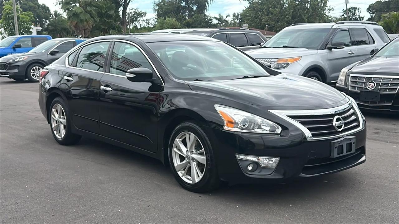 Nissan Altima  2013
