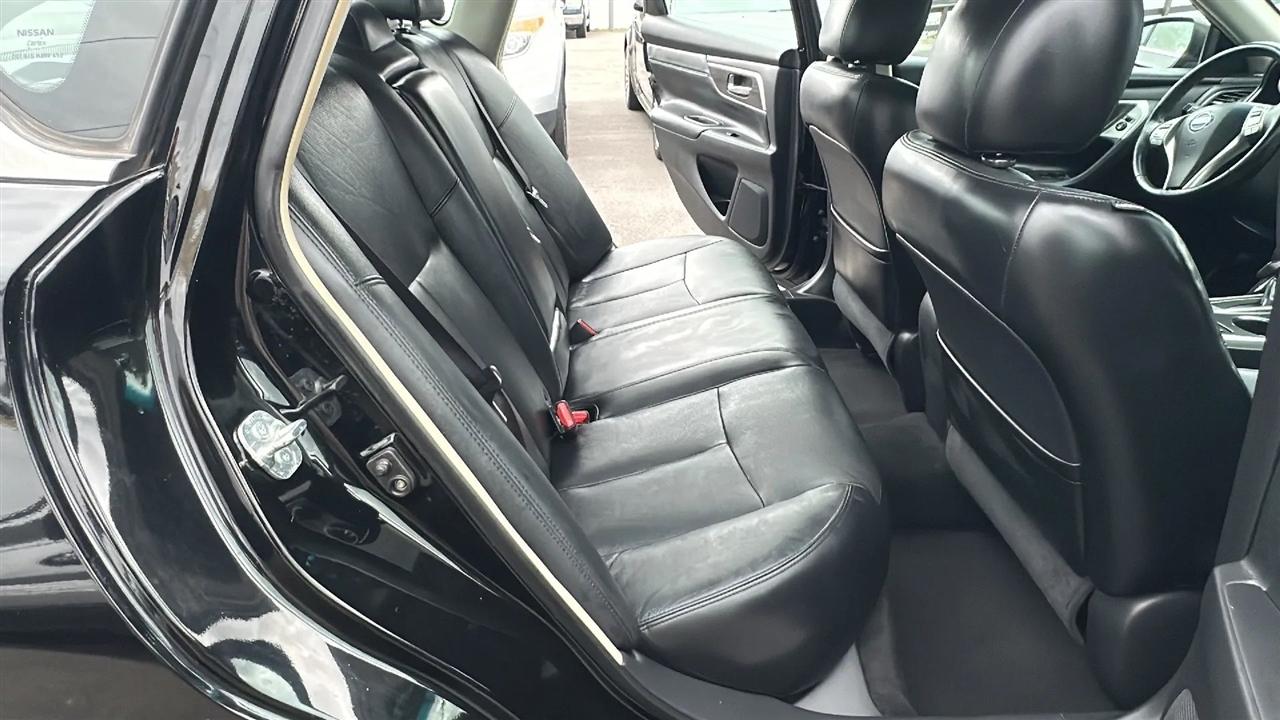 Nissan Altima  2013