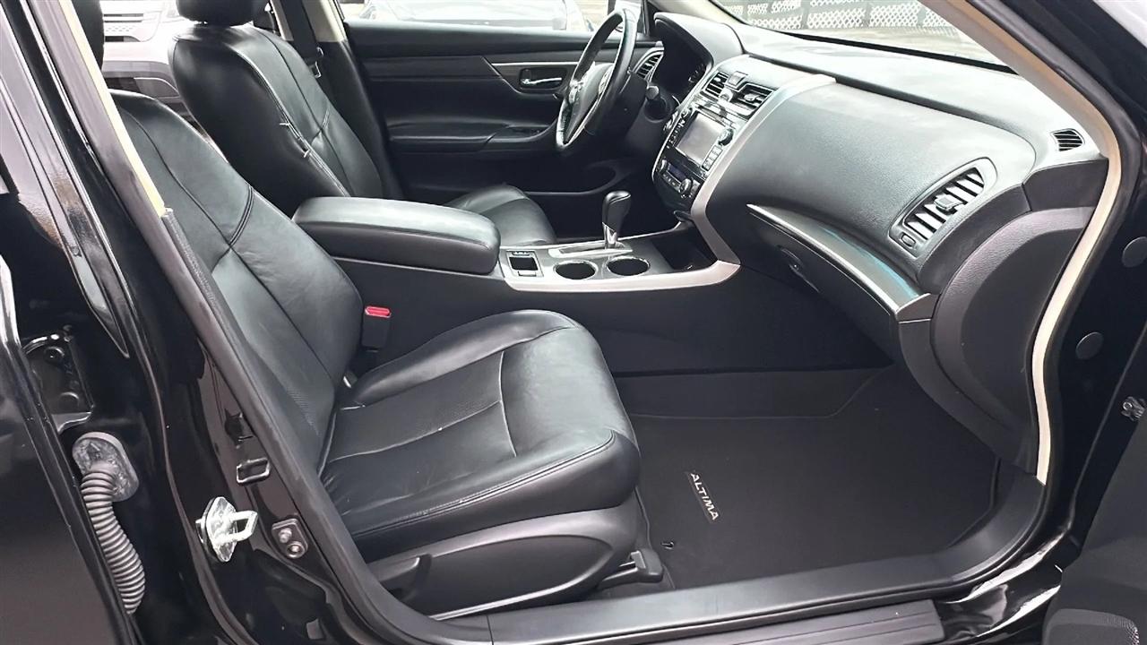 Nissan Altima  2013