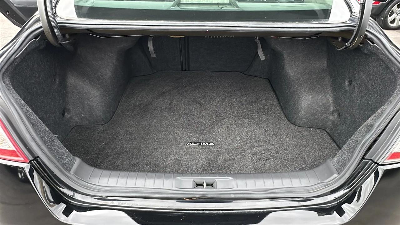 Nissan Altima  2013