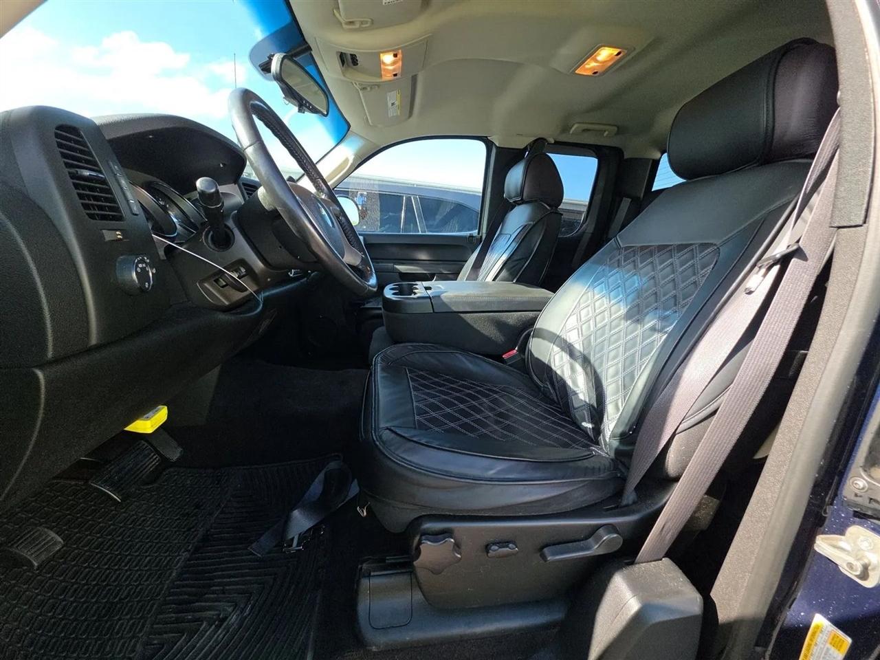 Chevrolet Silverado 1500  2011
