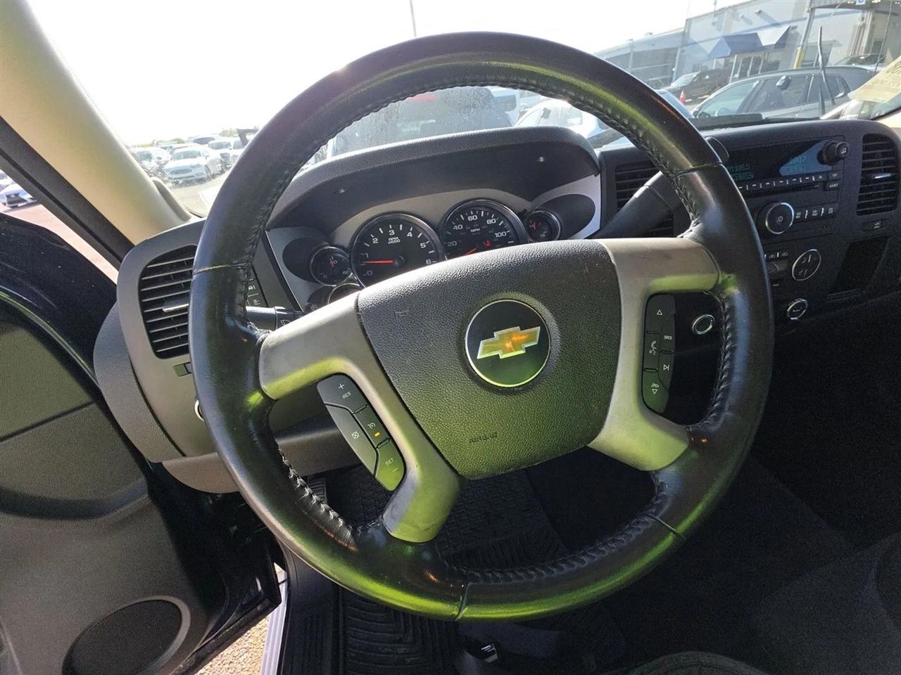 Chevrolet Silverado 1500  2011
