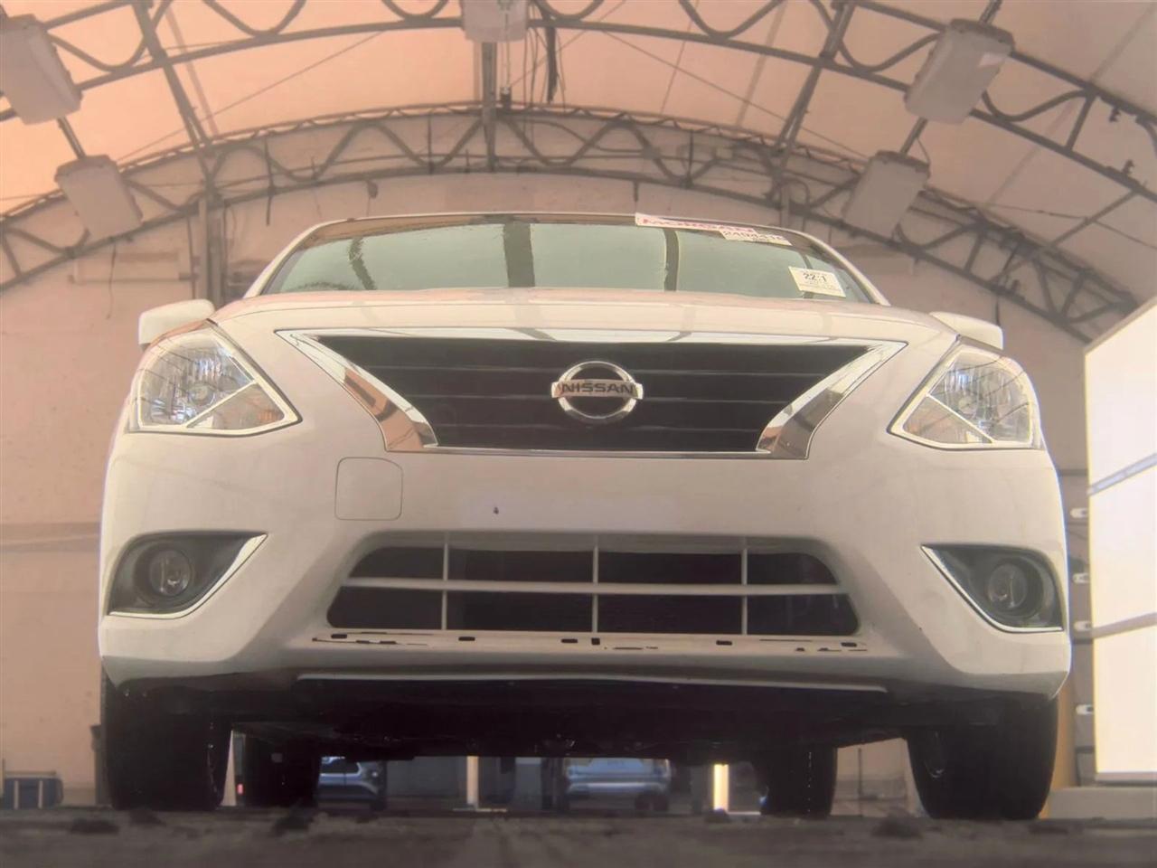 Nissan Versa Sedan  2018