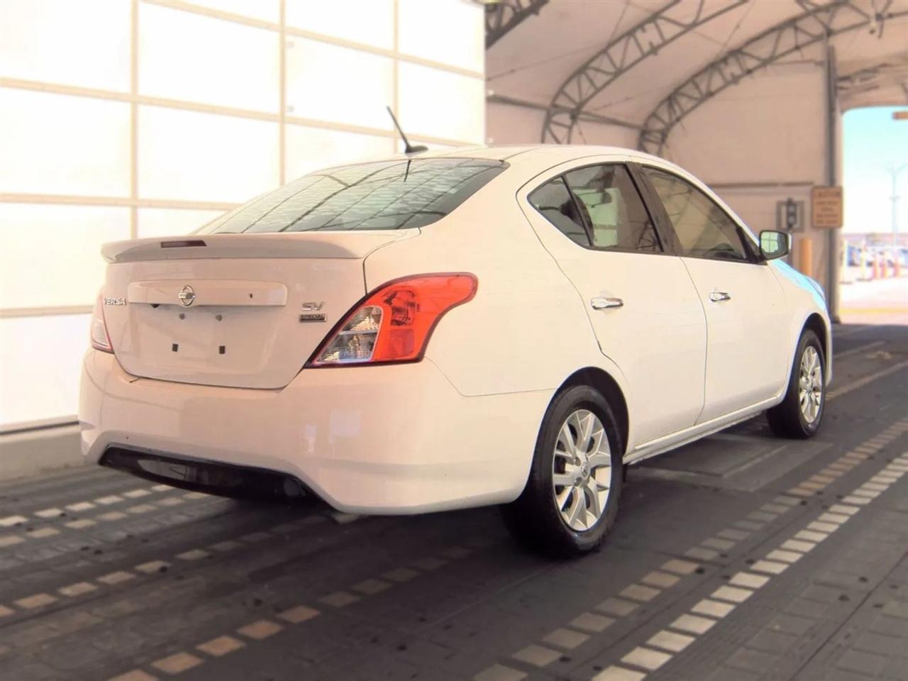 Nissan Versa Sedan  2018