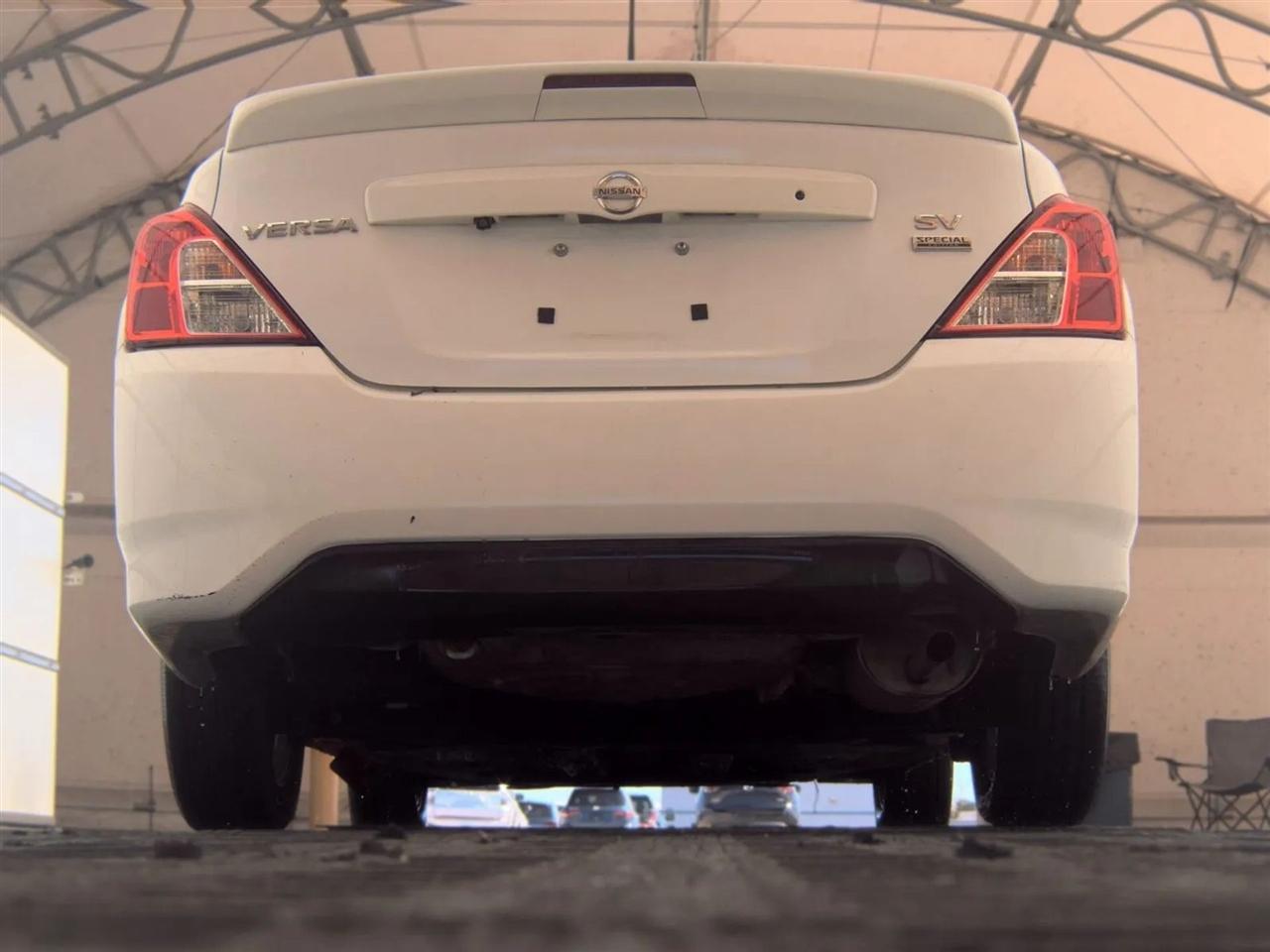 Nissan Versa Sedan  2018