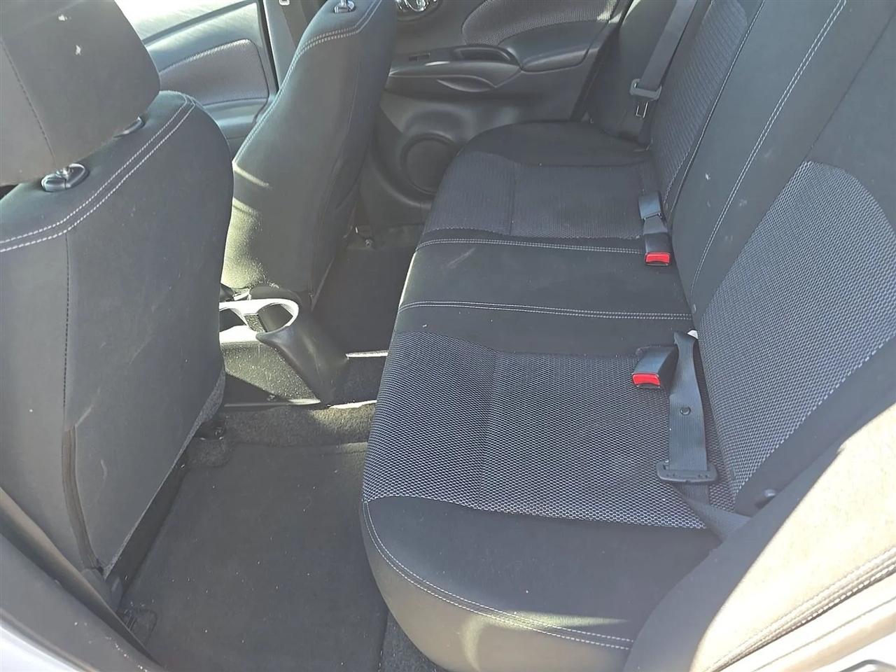 Nissan Versa Sedan  2018