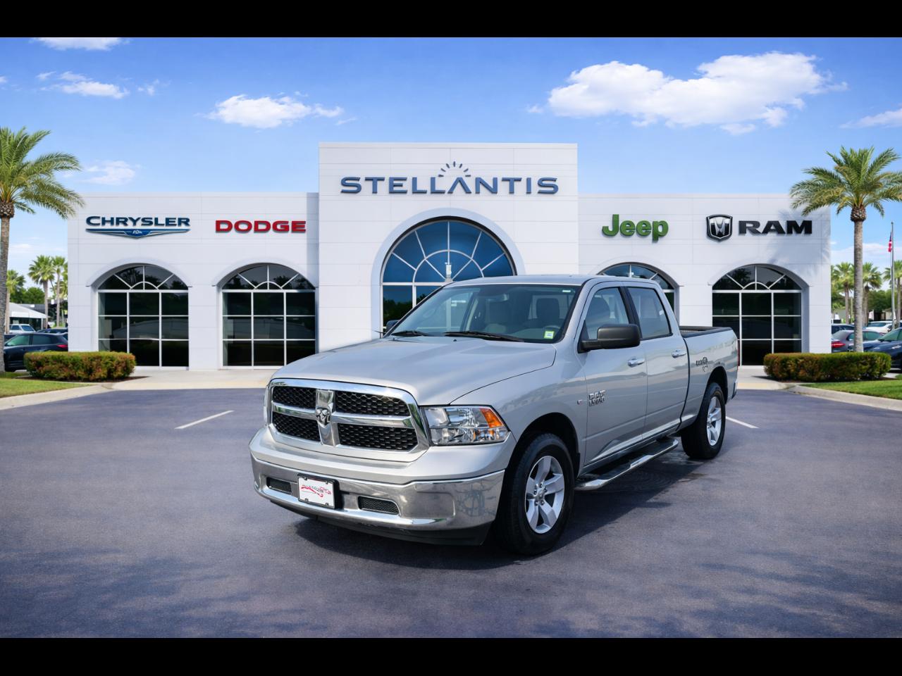 2015 RAM 1500 SLT Quad Cab 4WD
