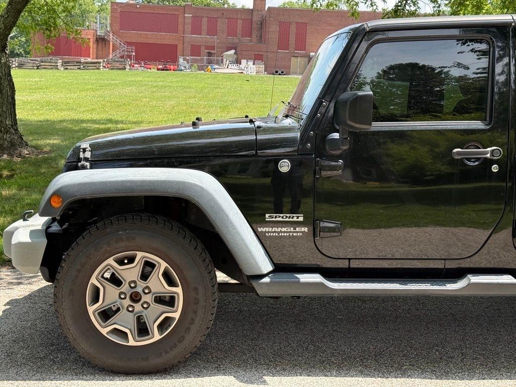 Jeep Wrangler Unlimited 4WD 4dr Sport 2015