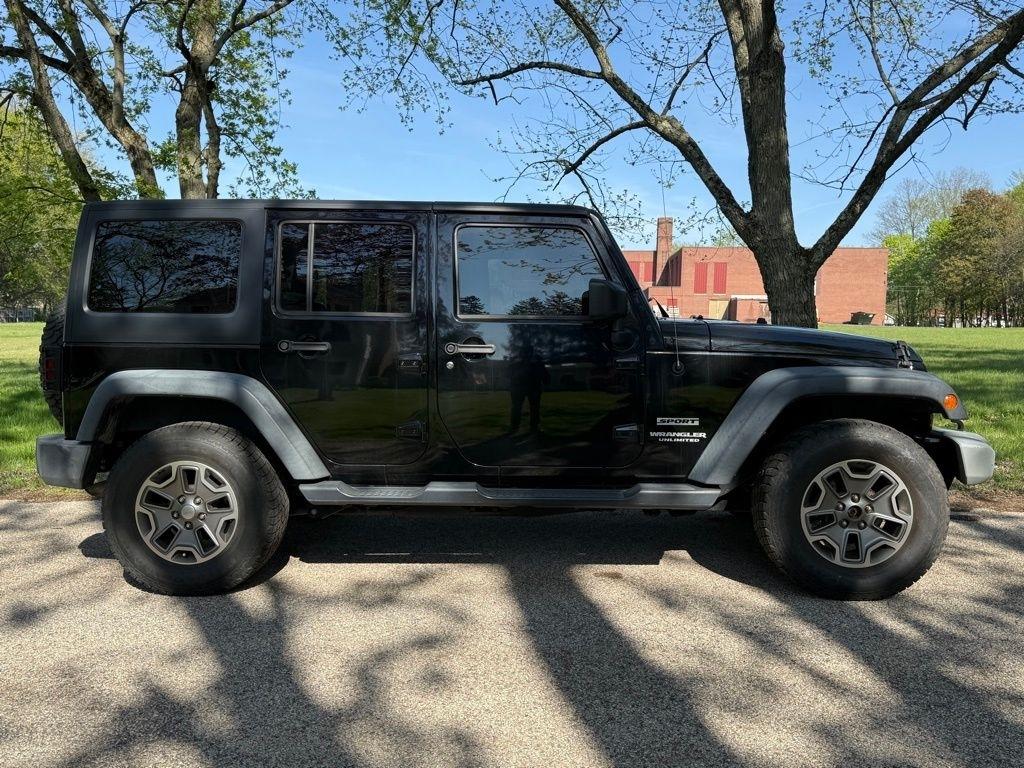 Jeep Wrangler Unlimited 4WD 4dr Sport 2015
