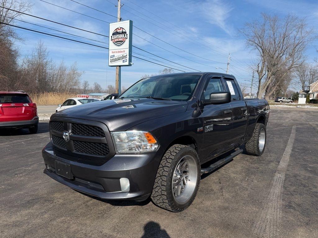 2016 RAM 1500 4WD Quad Cab 140.5" Express