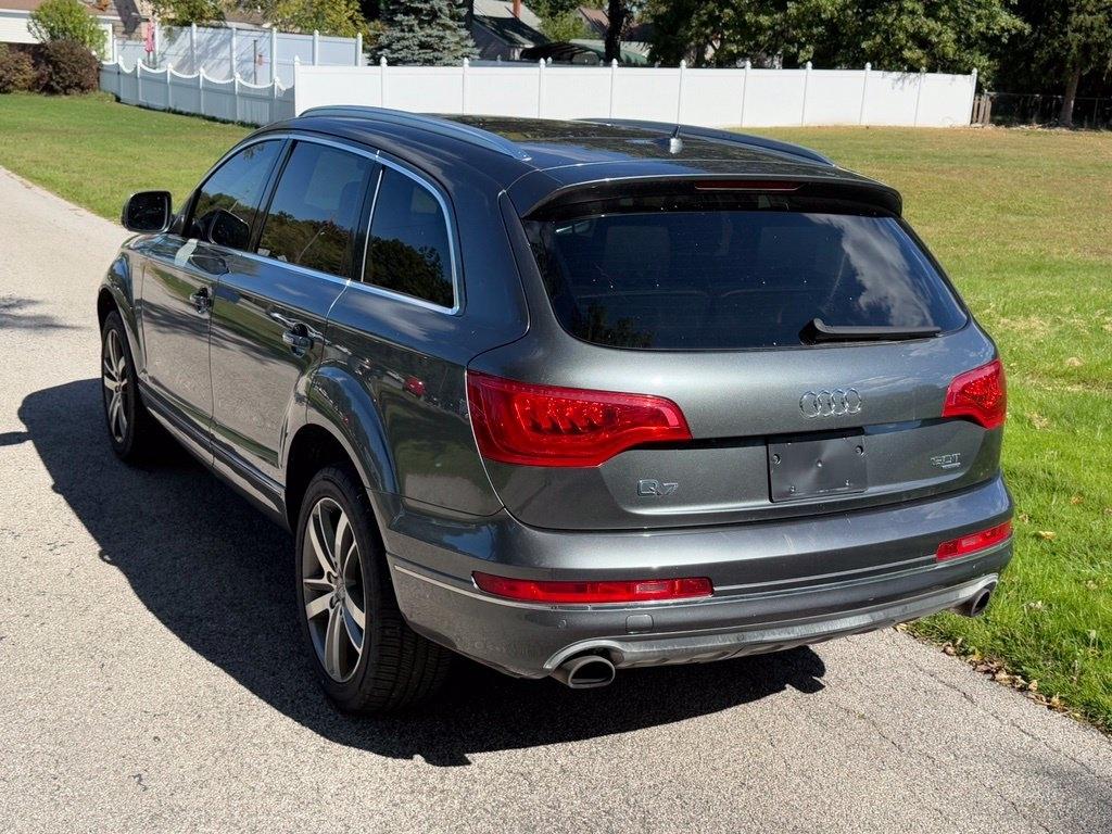 Audi Q7 photo 9