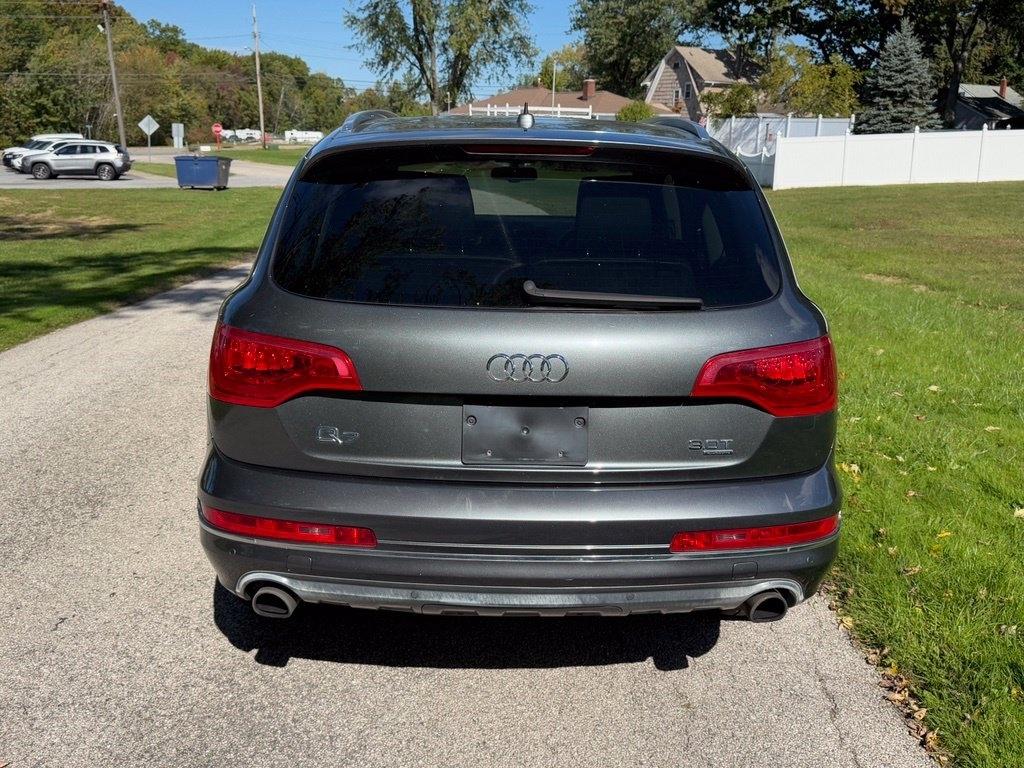 Audi Q7 photo 10