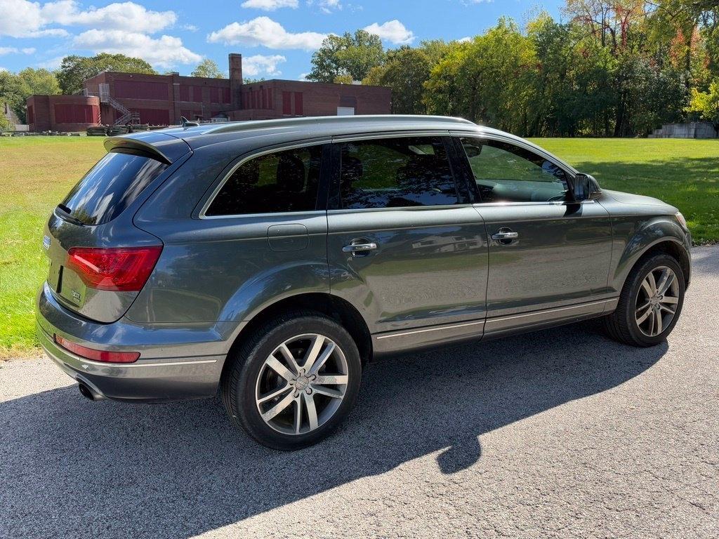 Audi Q7 photo 13