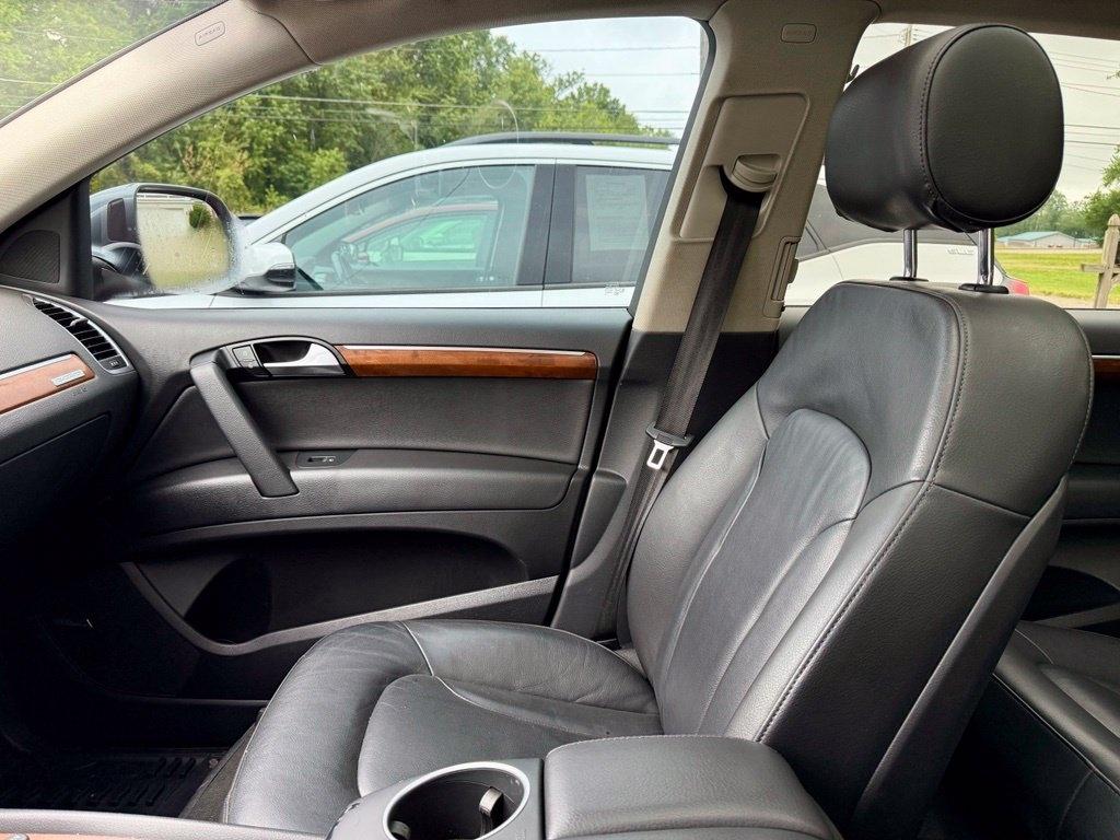 Audi Q7 photo 28