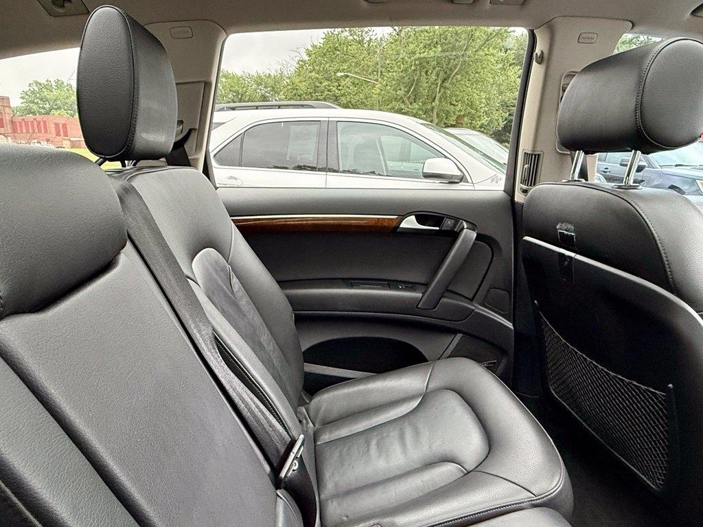 Audi Q7 photo 32